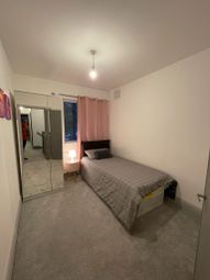 Thumbnail Room to rent in Hallswelle Road, London