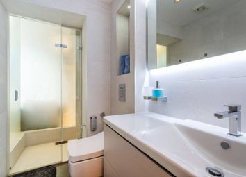 Dunraven Street, Mayfair, London W1K