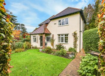 Thumbnail Detached house for sale in Hosey Hill, Westerham