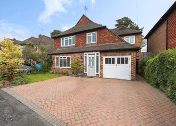 Thumbnail Detached house for sale in Hamilton Avenue, Pyrford