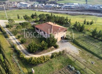 Thumbnail 2 bed property for sale in Siena, Umbria, 052032, Italy