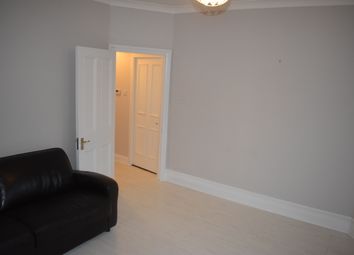2 Bedrooms Flat to rent in Marlborough Road, Haringey N22
