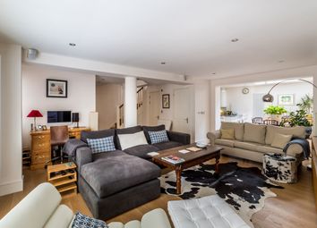 Clapham - 3 bed mews for sale