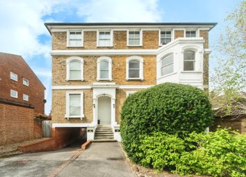 Thumbnail 1 bed flat to rent in Berrylands, Surbiton