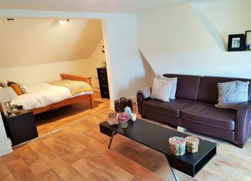 1 Bedroom Semi-detached house for rent