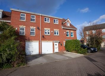 3 Bedroom Town house for rent