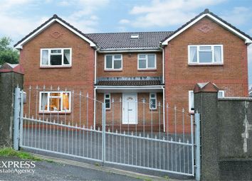 3 Bedrooms Detached house for sale in Thomas Street, Penygraig, Tonypandy, Mid Glamorgan CF40