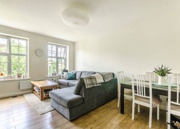 2 Bedrooms Flat for sale in St James's Road, Croydon CR0