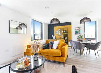 Kimpton Road - 2 bed flat for sale
