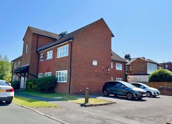 Thumbnail Flat for sale in Woodfield Close, Ashtead