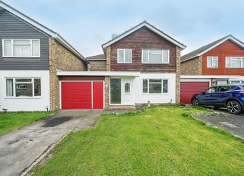 Thumbnail Link-detached house to rent in Charmwood Close, Newbury