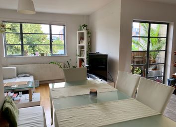 Thumbnail 1 bed flat to rent in City Garden Row, Islington