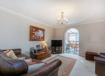 2 Bedrooms Terraced house for sale in Hunting Gate Mews, Sutton SM1