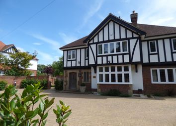 3 Bedroom End terrace house for rent