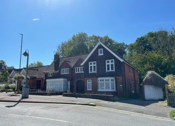 Thumbnail Flat to rent in Station Approach, Tadworth