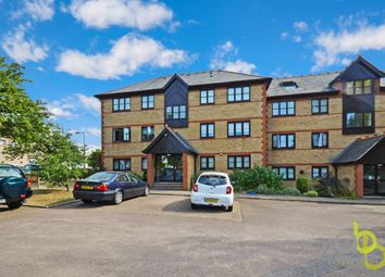 Thumbnail 2 bed flat for sale in College Close, Grays