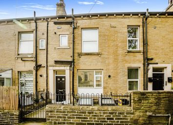 Thumbnail Flat to rent in High Fields, Wakefield Road, Sowerby Bridge
