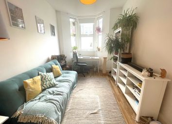 Thumbnail Flat to rent in Glynn Road, Hackney