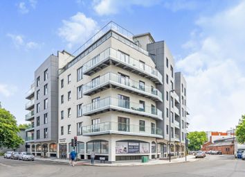 Thumbnail 2 bed flat for sale in Royal Crescent Road, Southampton