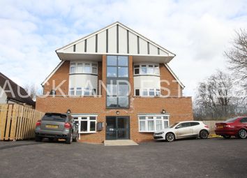 Thumbnail 2 bed flat to rent in Mutton Lane, Potters Bar