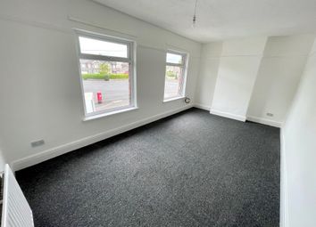 Thumbnail Flat to rent in Barry Road, Barry