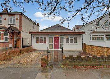Thumbnail Detached bungalow to rent in Eastmead Avenue, Greenford