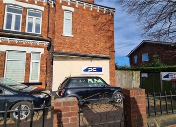 Thumbnail Studio to rent in Bentley Road Flat 4, Doncaster, South Yorkshire