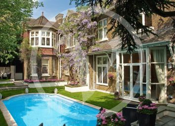 Thumbnail 8 bedroom detached house to rent in Frognal, Hampstead, London