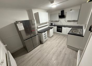 Thumbnail 5 bed end terrace house to rent in Mossford Street, London