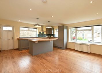 3 Bedroom Semi-detached house for rent