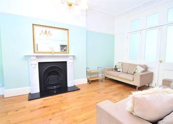 Thumbnail Property to rent in Yonge Park, Finsbury Park, London