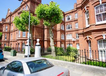 2 Bedrooms Flat for sale in Queen's Club Gardens, London W14