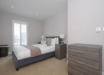 Thumbnail 1 bed flat to rent in North End Road, North End Road, London