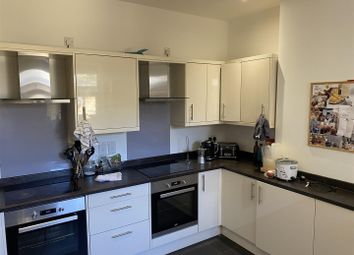 Thumbnail Property to rent in Room 7, 35 Mill Road, Cambridge