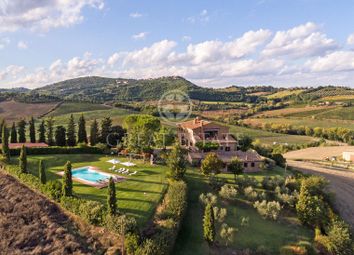 Thumbnail 9 bed villa for sale in Montepulciano, Siena, Tuscany