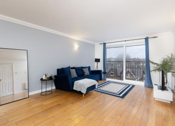 Thumbnail Flat to rent in The Broadway, London