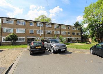 2 Bedrooms Maisonette for sale in Parsonage Close, Hayes UB3