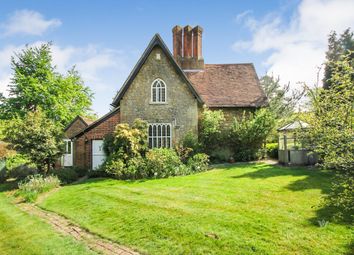 2 Bedroom Detached house for rent