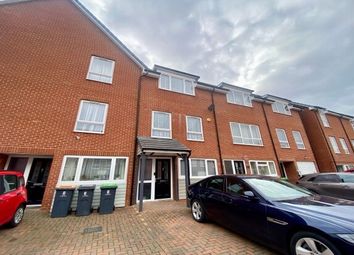 Thumbnail Town house to rent in Austin Canons Way, Bedford
