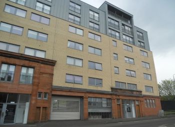 Thumbnail 2 bed flat to rent in Eglinton Toll, Victoria Road, - Furnished