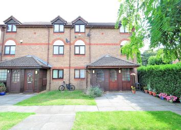 Thumbnail 2 bed maisonette to rent in Hawthorn Place, Erith