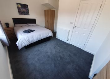 Thumbnail Room to rent in Central Road, Hugglescote, Coalville