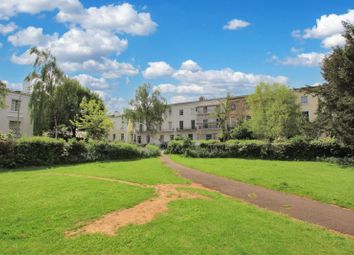 Thumbnail Flat to rent in Clarence Square, Cheltenham