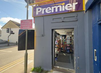 Thumbnail Retail premises to let in Badshot Lea Road, Farnham