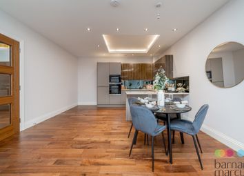 Thumbnail 2 bedroom flat for sale in Parkland Views, Muswell Hill, London