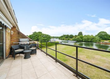 Thumbnail 4 bed terraced house for sale in Ditton Reach, Thames Ditton