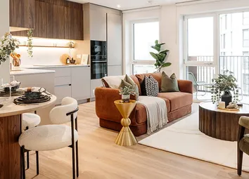 Bow Green, Three Bedroom Apartment, Spacious Living And Kitchen