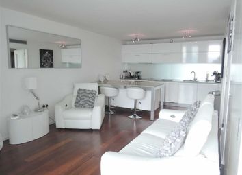 Thumbnail 2 bed flat to rent in Beetham Tower, Birmingham, West Midlands