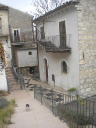 Thumbnail 3 bed town house for sale in Chieti, Pennapiedimonte, Abruzzo, CH66010