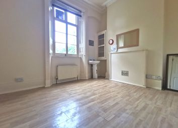 Thumbnail Room to rent in Mornington Crescent, London
